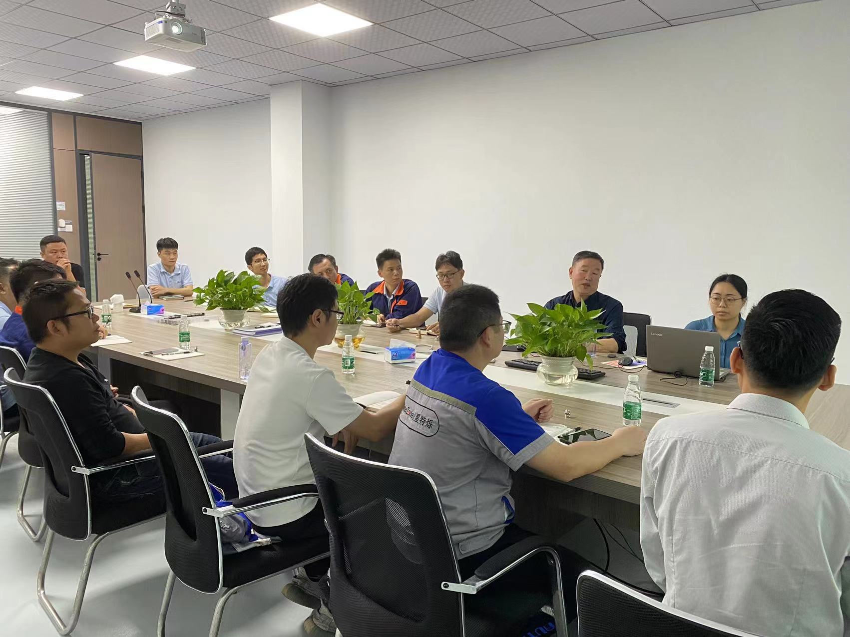 热烈欢迎北京科技大学郭志猛教授博士莅临球盟会开设讲座指导